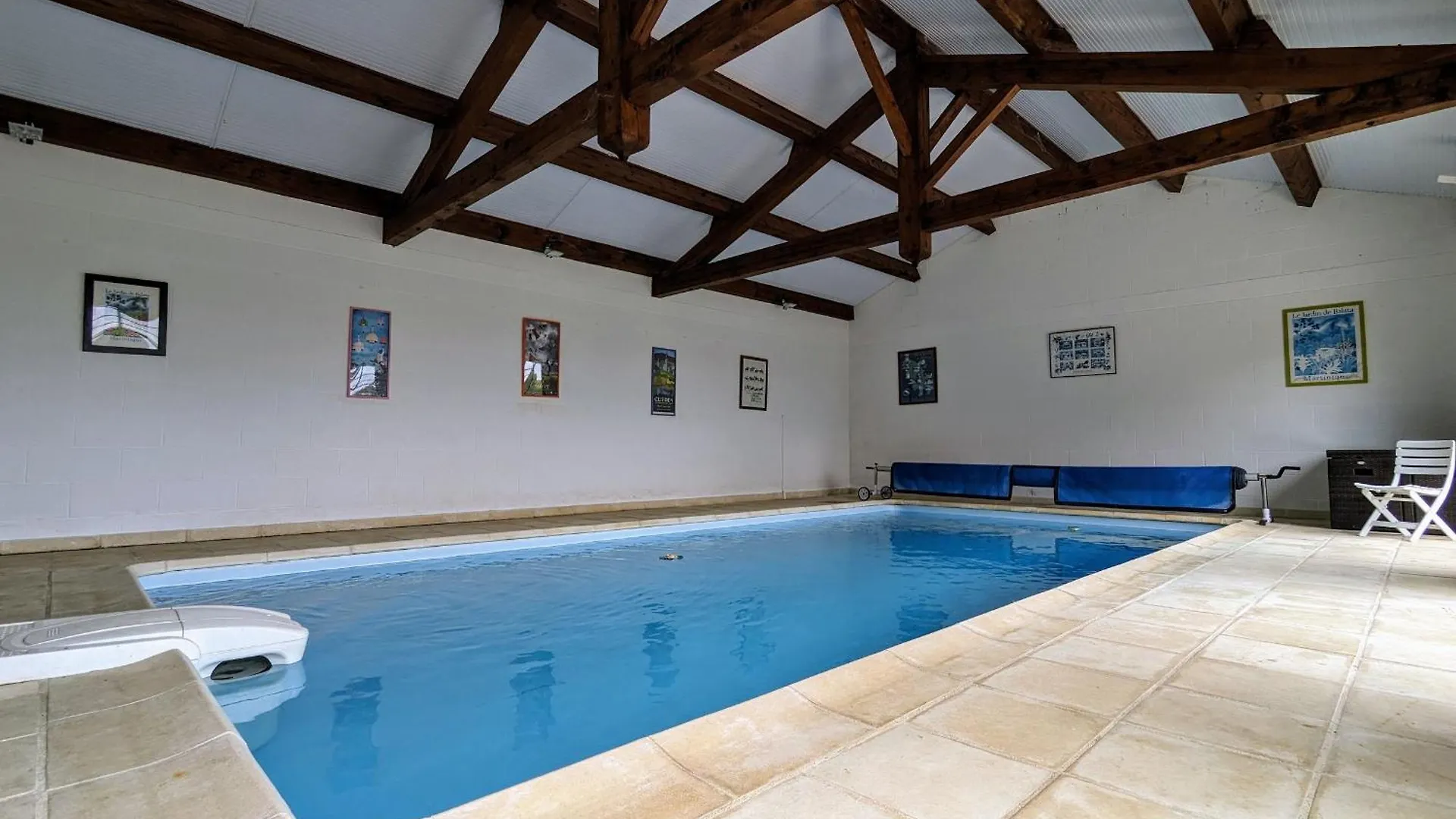 Bed & Breakfast Ferme De Charme Avec Piscine Et Tennis Prives - Fr-1-582-496 Saint-Romain-Lachalm
