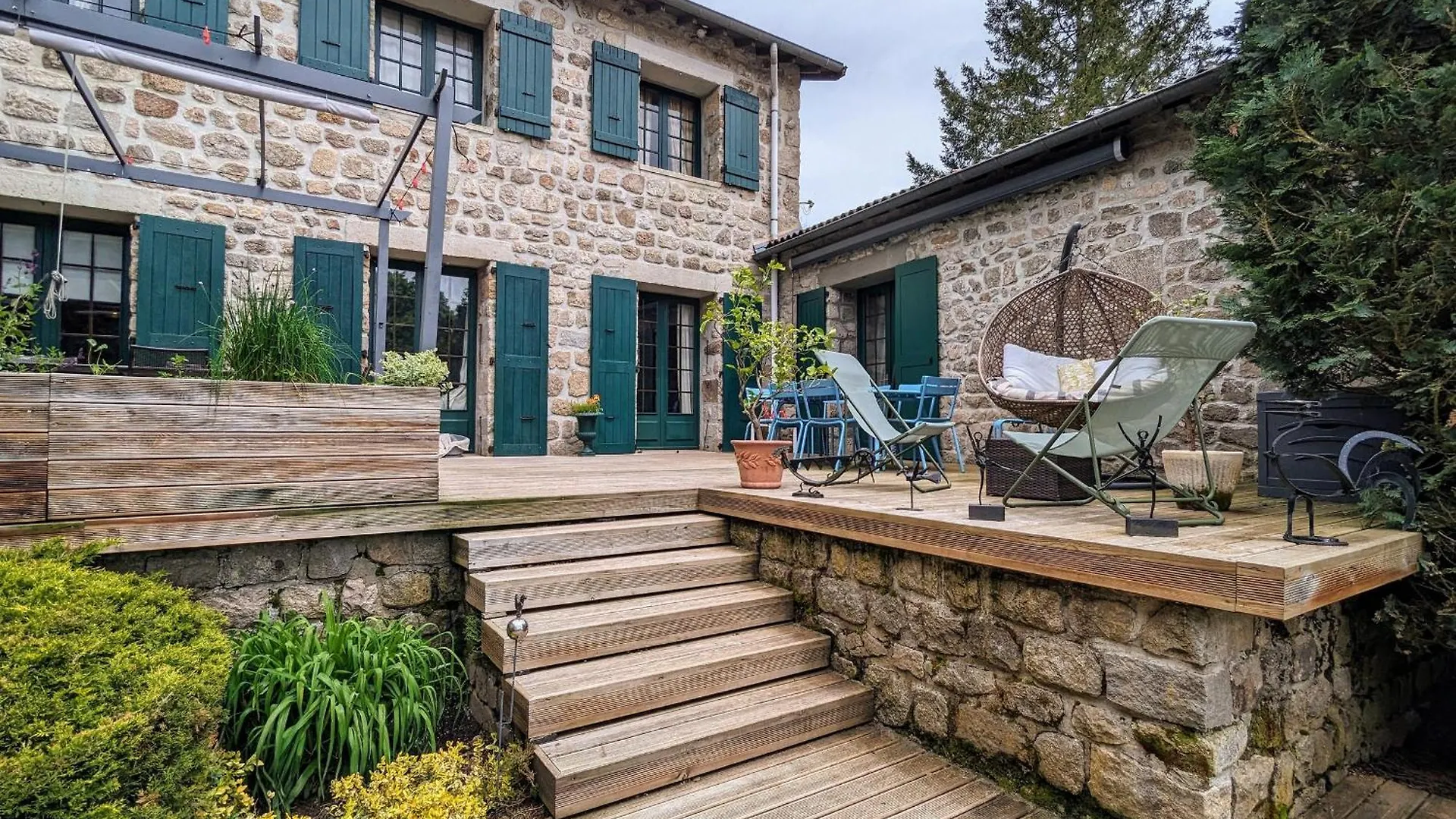 Ferme De Charme Avec Piscine Et Tennis Prives - Fr-1-582-496 Saint-Romain-Lachalm France